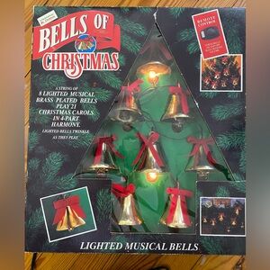 Vintage 1992 Mr Christmas Bells Of Christmas string of 8 in box no remote works